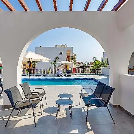 Zoi Hotel